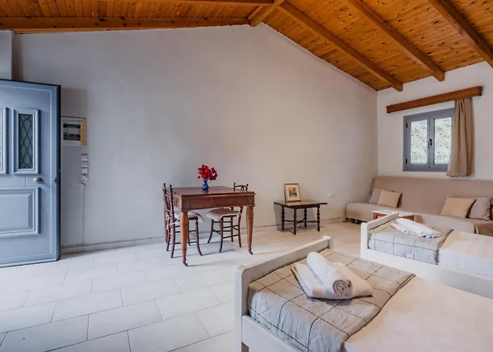 Nona's House Romanos (Messenia)